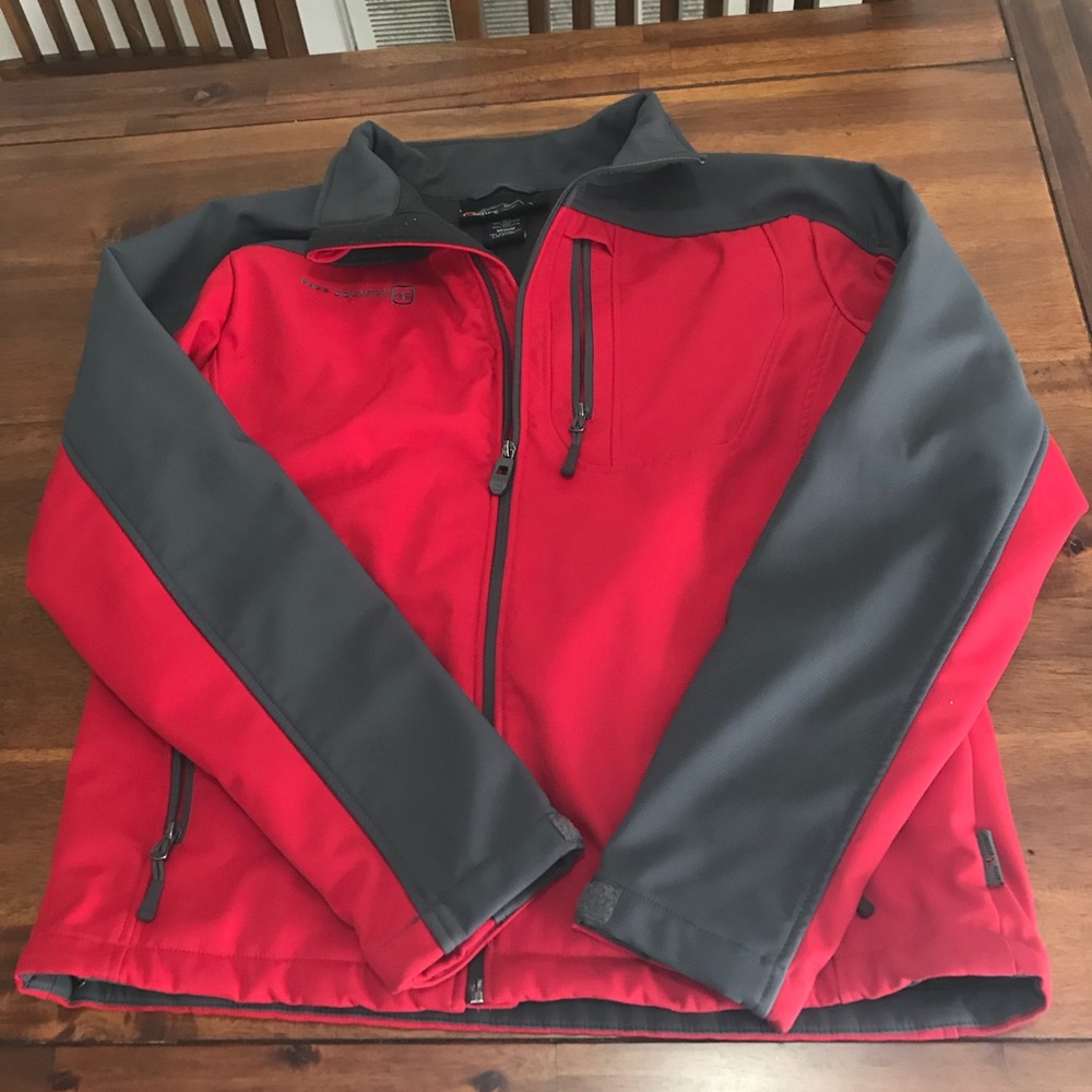 Men’s free country jacket.